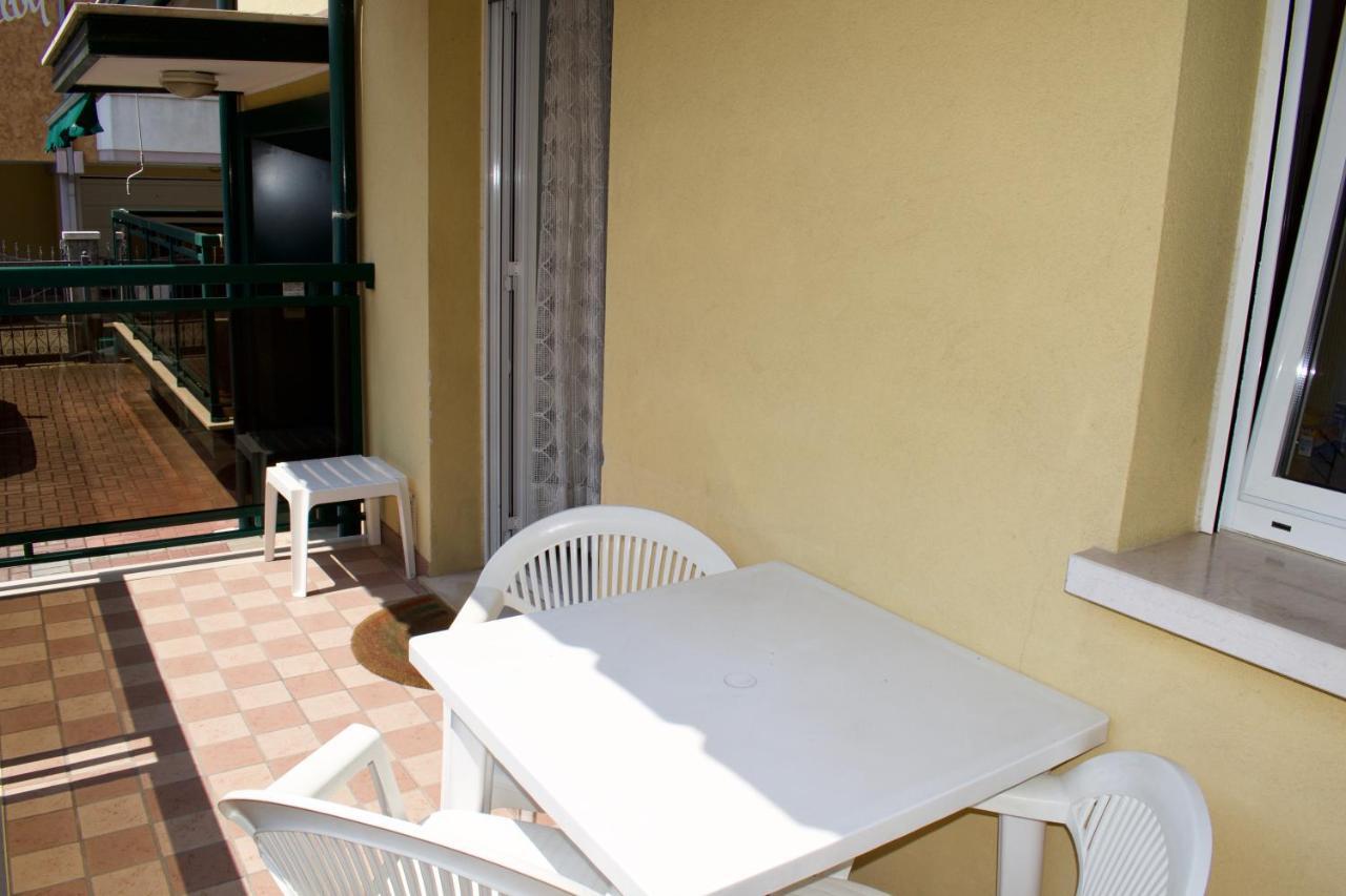 App4Rent - Villa Mimosa - Family Apartment Lido di Jesolo Dış mekan fotoğraf